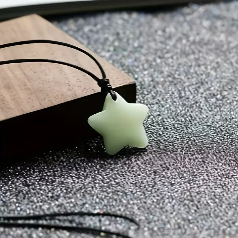 Glow-in-the-Dark Star Lucky Ja - огляд і ціна Glow In Dark Stars